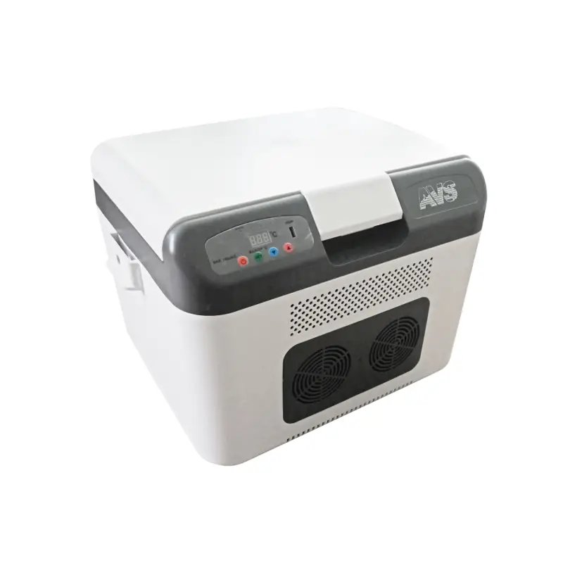 Холодильник автомобильный AVS CC-27WBC(программное цифровое управление, USB-порт) 27л 12V/24V/220V