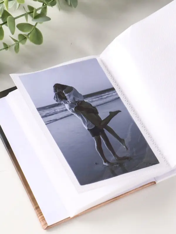 Фотоальбом 100 фото "Собачка"  10X15см, ПП карм.