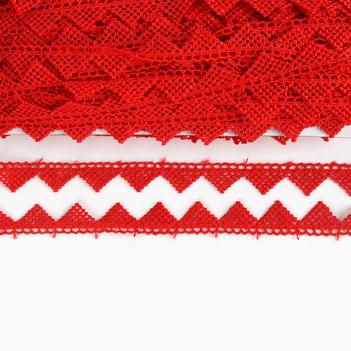 Тесьма «Уголки» красная, шириной 1,3 см, по 50 м Тесьма «Уголки» красная, шириной 1,3 см, по 50 м