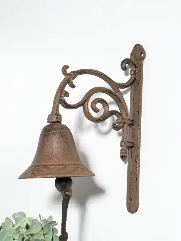 Колокол сувенирный чугун "Завитки - тонкие линии" 20х10,3х26 см