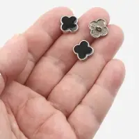 Набор пуговиц на ножке &laquo;Клевер&raquo;, d=13 мм, 5 шт., цвет чёрный/серебряный