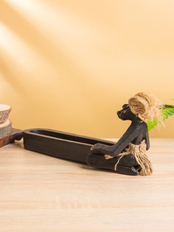 Сувенир «Абориген с корытом», 30×10×13 +-/- 1 см, дерево Сувенир «Абориген с корытом», 30×10×13 +-/- 1 см, дерево