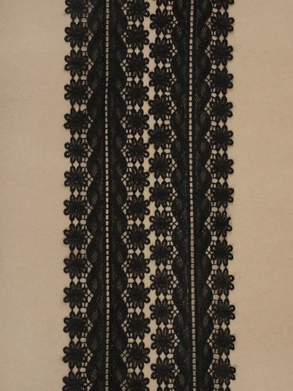 Кружево гипюровое, 80 мм, 6.8&plusmn;0.5 м, цвет чёрный