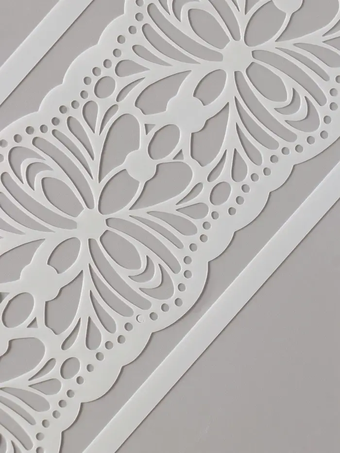 Трафарет бордюрный пластик "Узоры" 10х30 см Трафарет бордюрный пластик "Узоры" 10х30 см