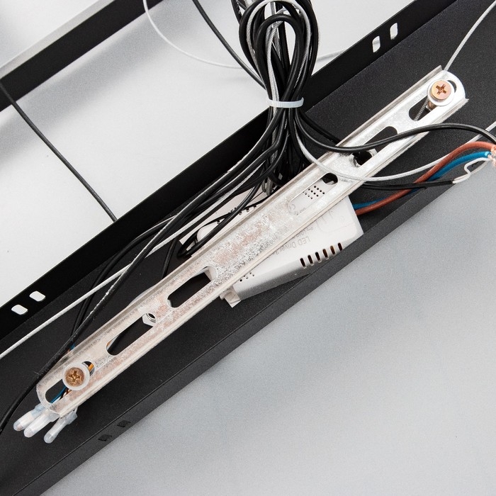 Люстра BayerLux Люстра BayerLux "Фани" 1+2LED 50Вт 3 режима черный 25х58х15-85 см