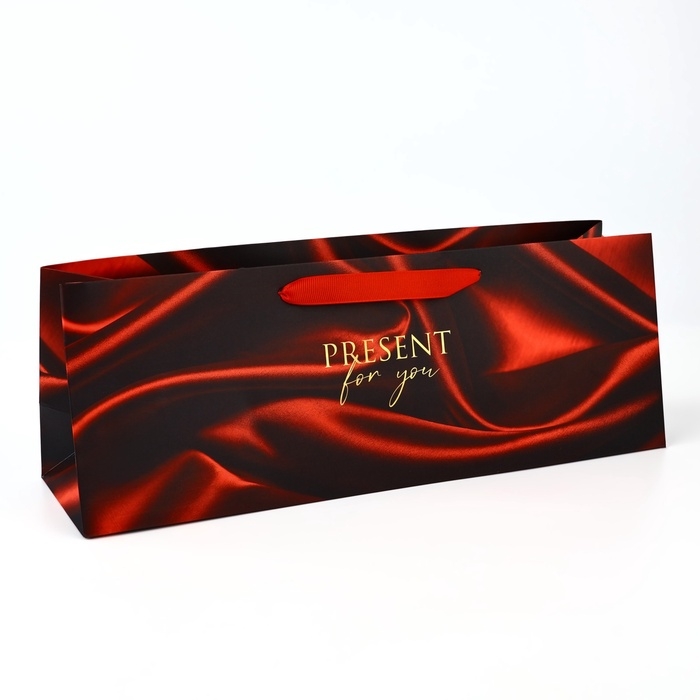 Пакет под бутылку горизонтальный «Тебе подарок», 36 × 10 × 13 см Пакет под бутылку горизонтальный «Тебе подарок», 36 × 10 × 13 см