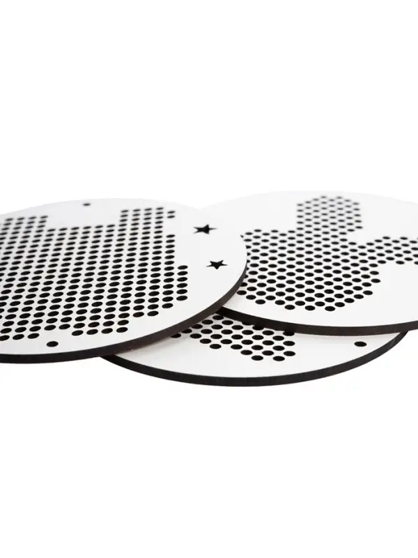 Набор для творчества. Вышивка по деревянным трафаретам "Портретная галерея"