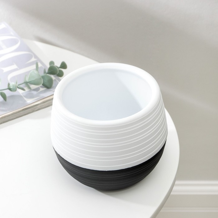 Горшок для цветов с поддоном «Дуэт», 500 мл, пластиковый, чёрно-белый Горшок для цветов с поддоном «Дуэт», 500 мл, пластиковый, чёрно-белый