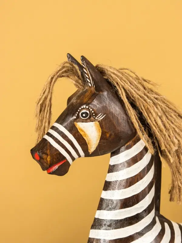 Сувенир  Сувенир "Зебра" дерево 30х12х45 см, цв. бело-коричневый