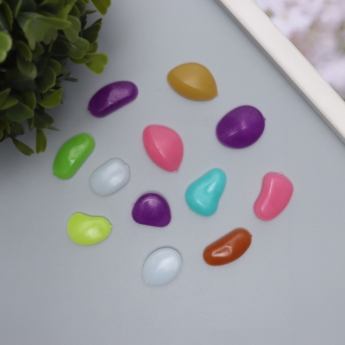 Декор для творчества пластик светится в темноте  Декор для творчества пластик светится в темноте "Разноцветные камешки" набор 12 шт