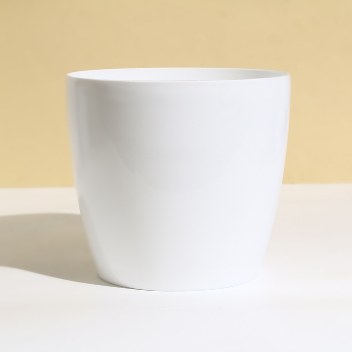 Горшок для цветов, d = 21 см, 5,2 л, пластик, белый Горшок для цветов, d = 21 см, 5,2 л, пластик, белый