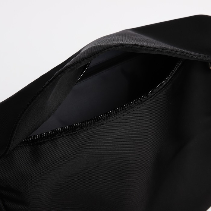 Сумка молодёжная на молнии, цвет чёрный Сумка молодёжная на молнии, цвет чёрный