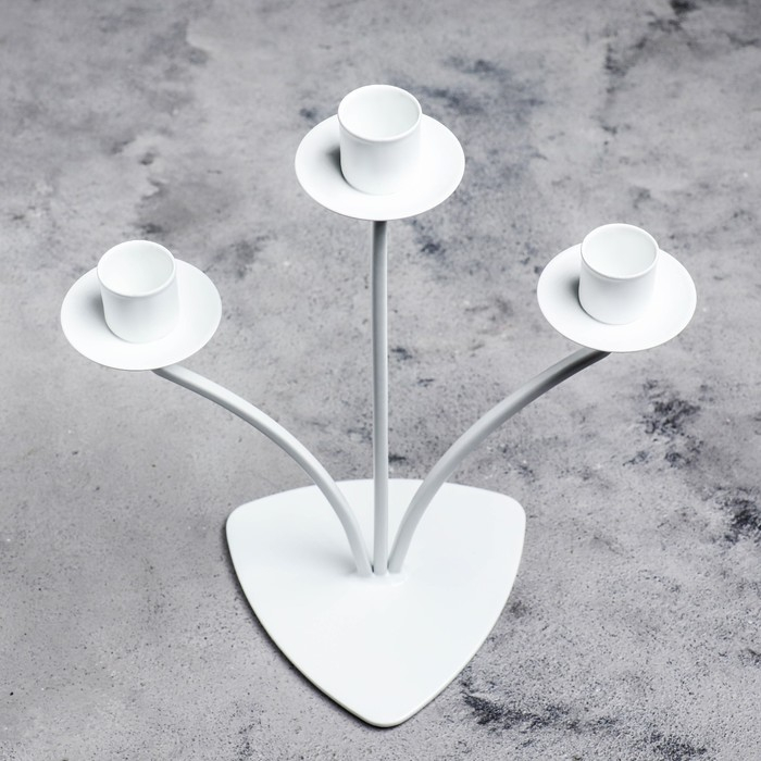 Подсвечник металл на 3 свечи Подсвечник металл на 3 свечи "Диез", 10,5х27 см, белый