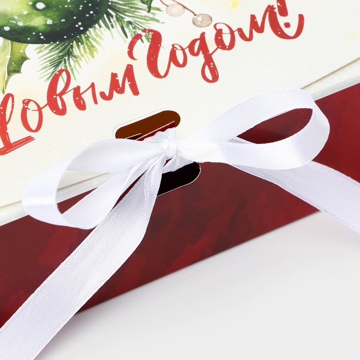 Новый год. Коробка подарочная новогодняя складная, упаковка, «Новогодний Венок», 20 × 18 × 5 см. Новый год. Коробка подарочная новогодняя складная, упаковка, «Новогодний Венок», 20 × 18 × 5 см.