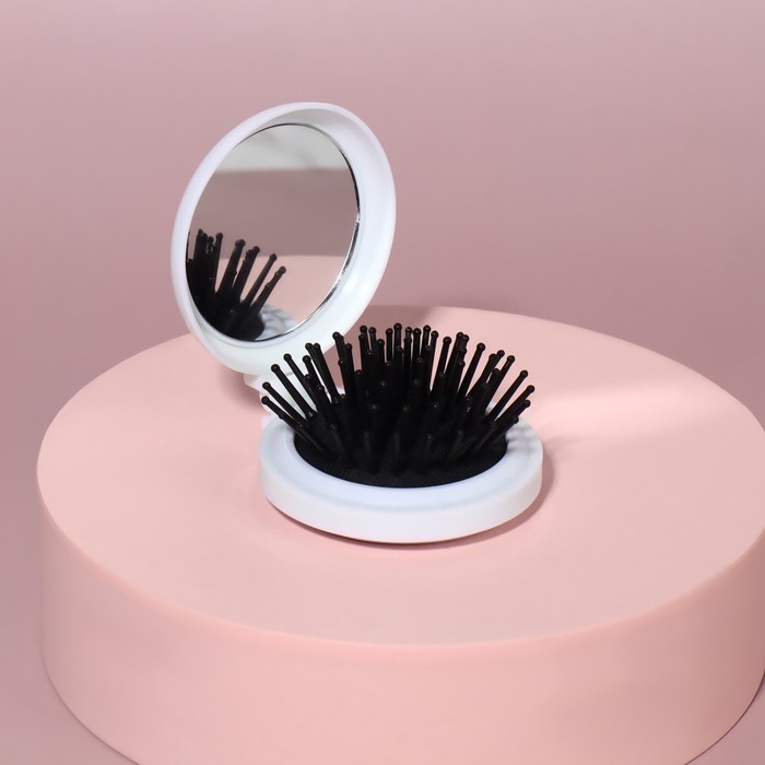 Расчёска массажная, складная, с зеркалом, d = 6,5 см, рисунок МИКС Расчёска массажная, складная, с зеркалом, d = 6,5 см, рисунок МИКС