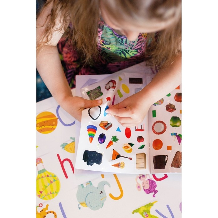 100 наклеек «Формы», 12 стр. 100 наклеек «Формы», 12 стр.