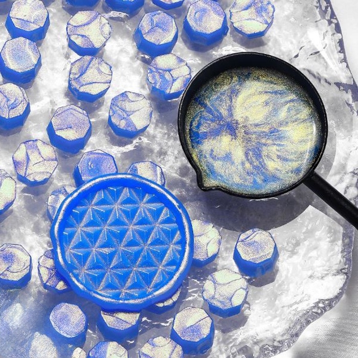 Сургуч в гранулах Сургуч в гранулах "Васильковый" перламутр набор 100 капсул