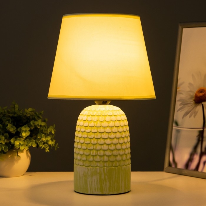 Настольная лампа Настольная лампа "Арабика" E27 40Вт мятный 20х20х33 см RISALUX