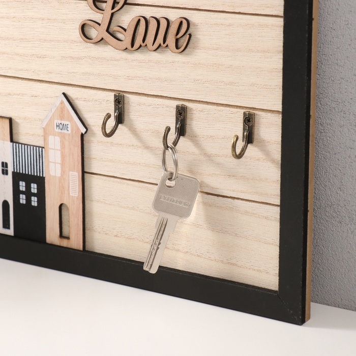 Крючки декоративные дерево Крючки декоративные дерево "Домики в раме" 31х24 см