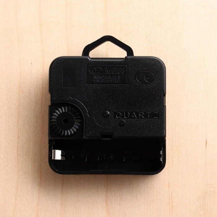 Часы настенные интерьерные  Часы настенные интерьерные "Зайчик на облаке",  23 х 25.5 см