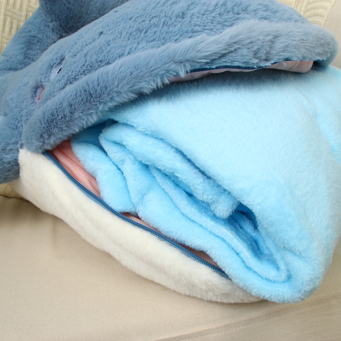 Мягкая игрушка «Кит», 75 см, с пледом, рот на молнии Мягкая игрушка «Кит», 75 см, с пледом, рот на молнии