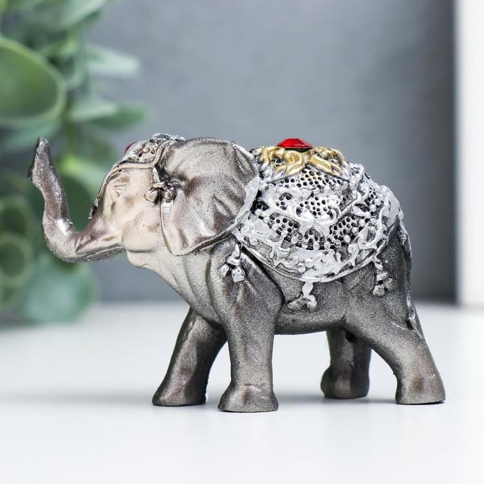 Сувенир полистоун Сувенир полистоун "Слонёнок в золотой попоне с рубином" 5,5х8,5х3,2 см