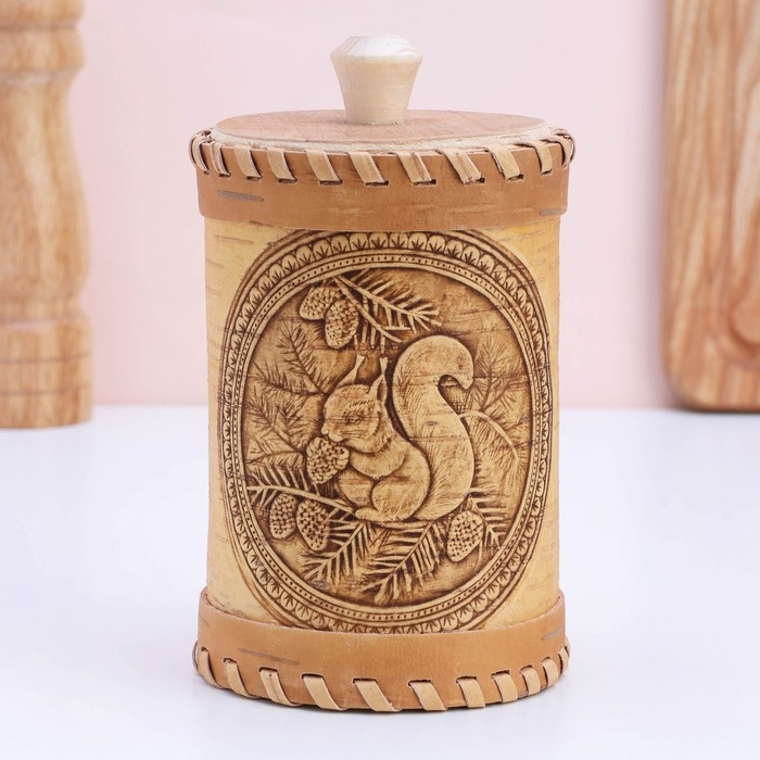 Туес &laquo;Белки&raquo;, 8&times;8&times;14 см, береста