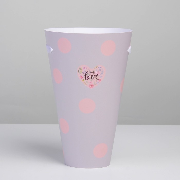 Переноска для цветов круглая на лентах «With love», 15 × 23.3 × 7.5 см, Ø 15 см Переноска для цветов круглая на лентах «With love», 15 × 23.3 × 7.5 см, Ø 15 см