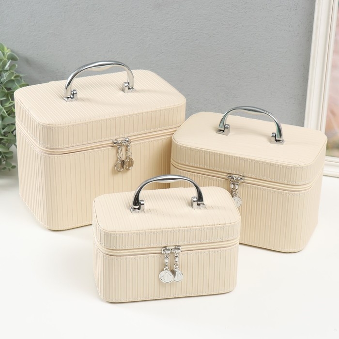 Шкатулка кожзам с зеркалом  Шкатулка кожзам с зеркалом "Локки. Белый" набор 3 шт 21х13,5х13;18,5х10,5х10;16,5х15х23 см