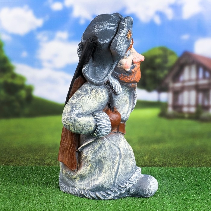 Садовая фигура  Садовая фигура "Сторож" 53х38х32см