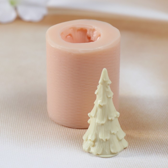 Новогодний молд силикон Новогодний молд силикон "Ёлка с шарами" (издел. 2,5х2,5х5 см)