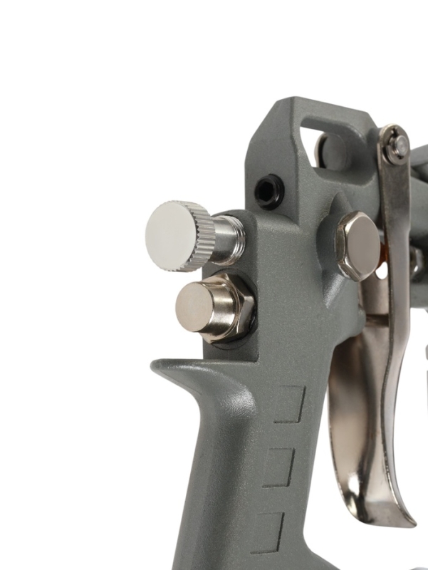 Краскораспылитель пневматический ТУНДРА, до 4 бар, сопло 1.5 мм, нижний бачок 0.75 л Краскораспылитель пневматический ТУНДРА, до 4 бар, сопло 1.5 мм, нижний бачок 0.75 л