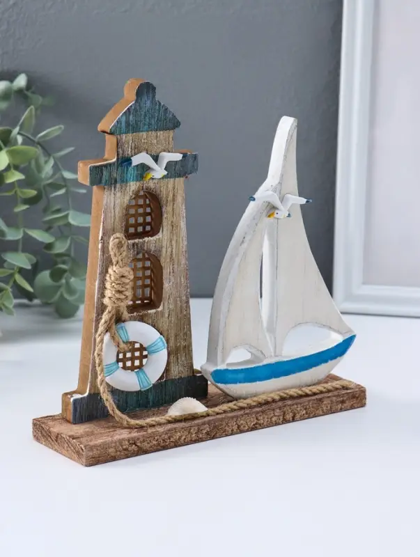 Сувенир интерьерный дерево "Парусник и маяк" 6х19х20,5 см