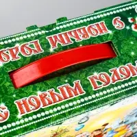 Подарочная новогодняя коробка &laquo;Чудо-тройка&raquo; в красном 29&times;9&times;25 см
