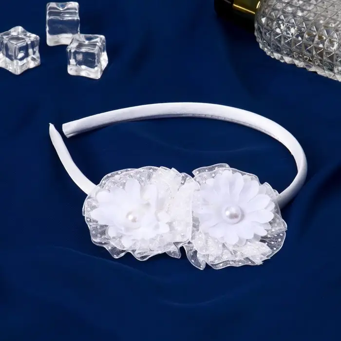 Ободок для волос «Николь», звёзды, 1 см, белый Ободок для волос «Николь», звёзды, 1 см, белый