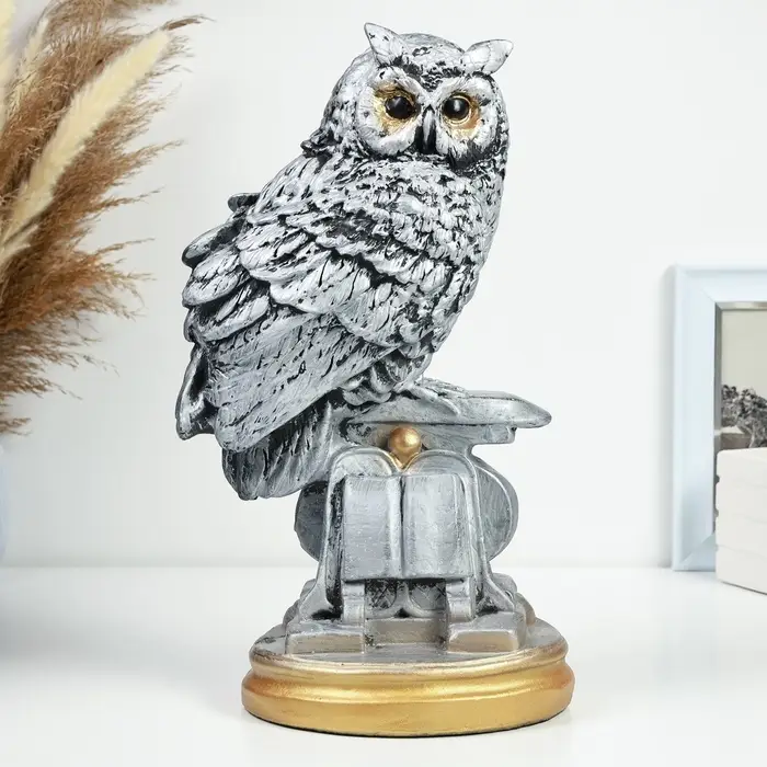 Копилка для денег &laquo;Сова с книгой&raquo;, гипс, серебро, 21&times;17&times;35 см