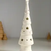 Сувенир керамика свет "Ёлочка со звёздами" белый с золотом 7х7х24 см Сувенир керамика свет "Ёлочка со звёздами" белый с золотом 7х7х24 см