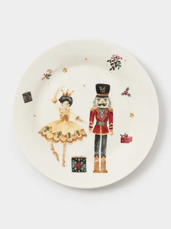 Тарелка новогодняя Доляна «Щелкунчик», d=20.5 см, фарфор, белая Тарелка новогодняя Доляна «Щелкунчик», d=20.5 см, фарфор, белая