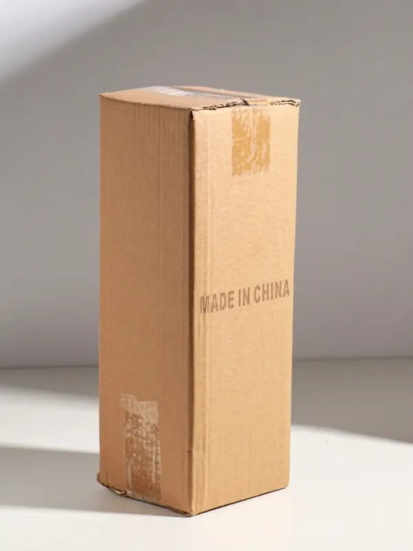 Подсвечник дерево на 1 свечу "Фонарь, окна с рейками" d=7,3 см 11,2х11,2х34 см