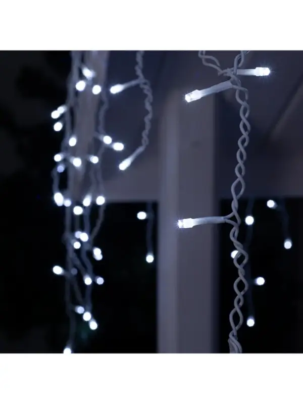 Гирлянда &laquo;Бахрома&raquo; 4&times;0.6 м, IP44, белая нить, 180 LED, свечение белое, 8 режимов, 220 В