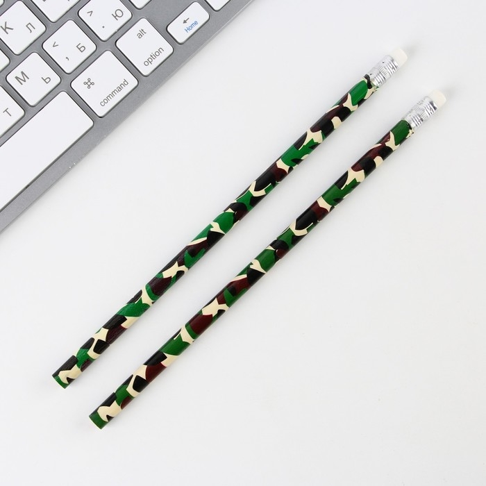 Подарочный набор: блокнот, карандаши (2 шт, ч/г) и значок-дерево «Самому крутому» Подарочный набор: блокнот, карандаши (2 шт, ч/г) и значок-дерево «Самому крутому»