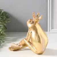 Сувенир полистоун "Принцесса-лягушка в короне" золото 19х9,3х16,5 см