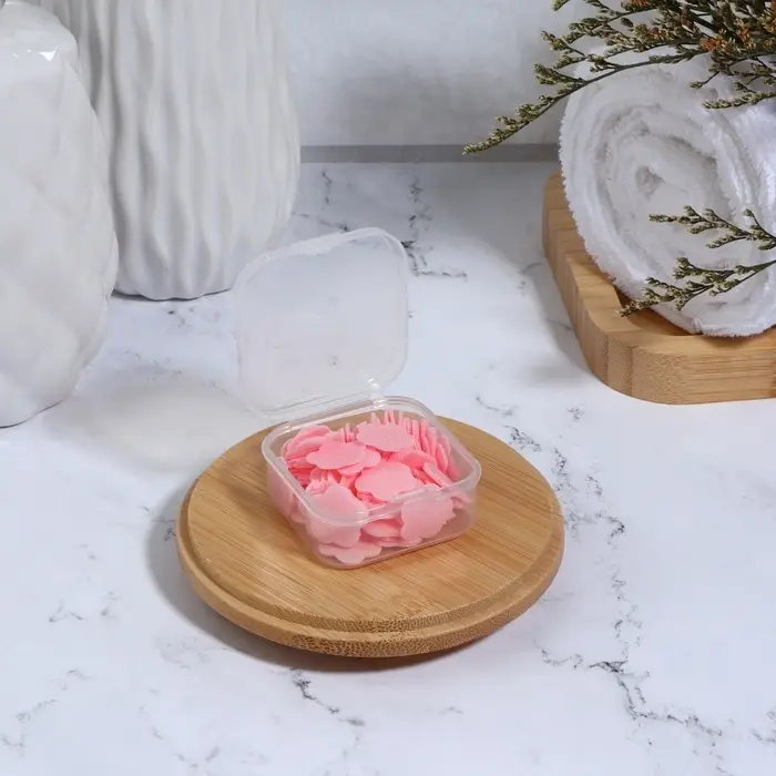 Мыло листовое, в пластинах, 72 (± 2) шт., в футляре, розовое