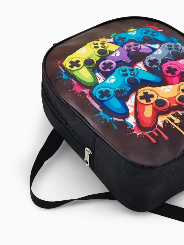 Рюкзак детский 27*10*30, отд на молнии, игры черный Рюкзак детский 27*10*30, отд на молнии, игры черный