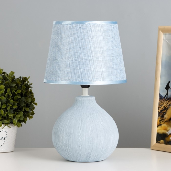 Настольная лампа Настольная лампа "Латея" Е14 40Вт серый 19х19х33 см RISALUX