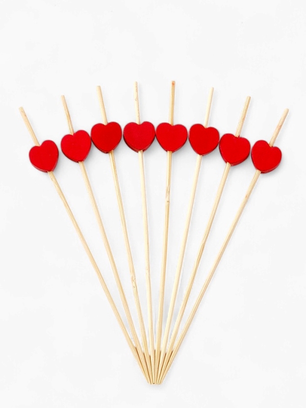 Шпажки для канапе «Сердечки» бамбук, красная, 100 шт. Шпажки для канапе «Сердечки» бамбук, красная, 100 шт.