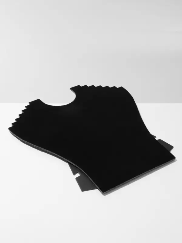 Бюст для украшений QF, 23&times;7&times;24 см, h=24 см, чёрный