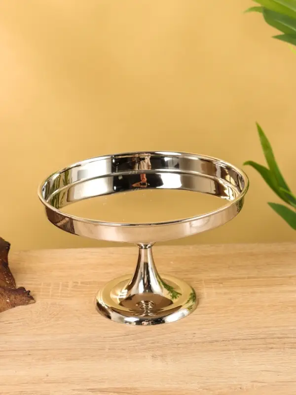 Тортовница со стеклянной крышкой 22х18х18 см