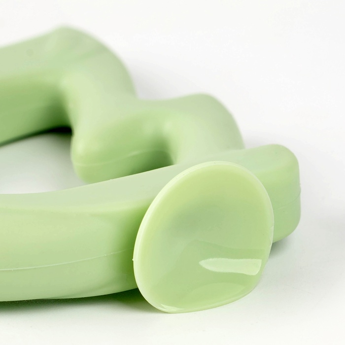 Прорезыватель-массажёр силиконовый для зубов «Лебедь», детский, на присоске, цвета МИКС