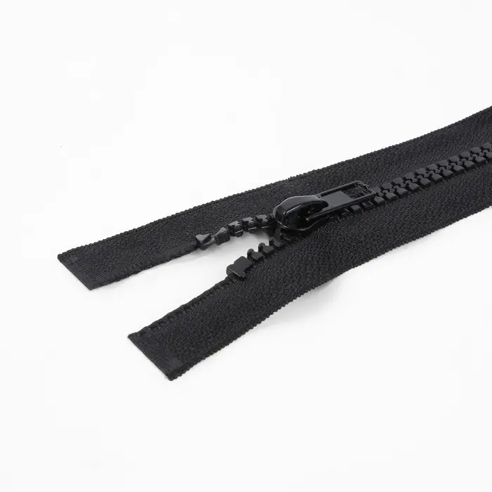 Молния «Трактор», №5, разъёмная, замок автомат, 60 см, чёрная Молния «Трактор», №5, разъёмная, замок автомат, 60 см, чёрная